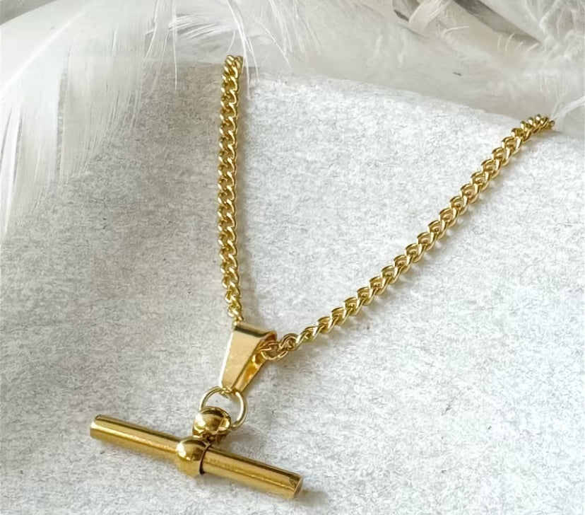 Necklace Chain 18ct Gold Tone T-Bar Figaro Quality Unisex Non Tarnish