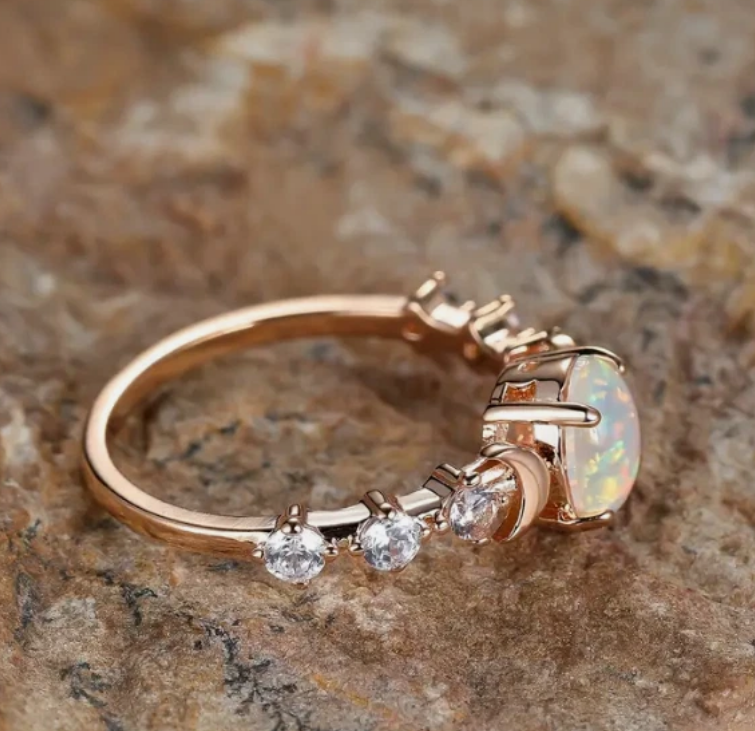 Opal Ring SIZE 8 , Simple Engagement Wedding ring Jewellery & Watches (0134)
